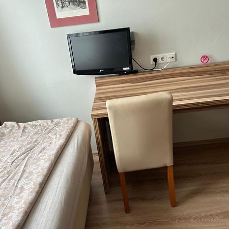 "Am Limes" Hotel Enns Εξωτερικό φωτογραφία