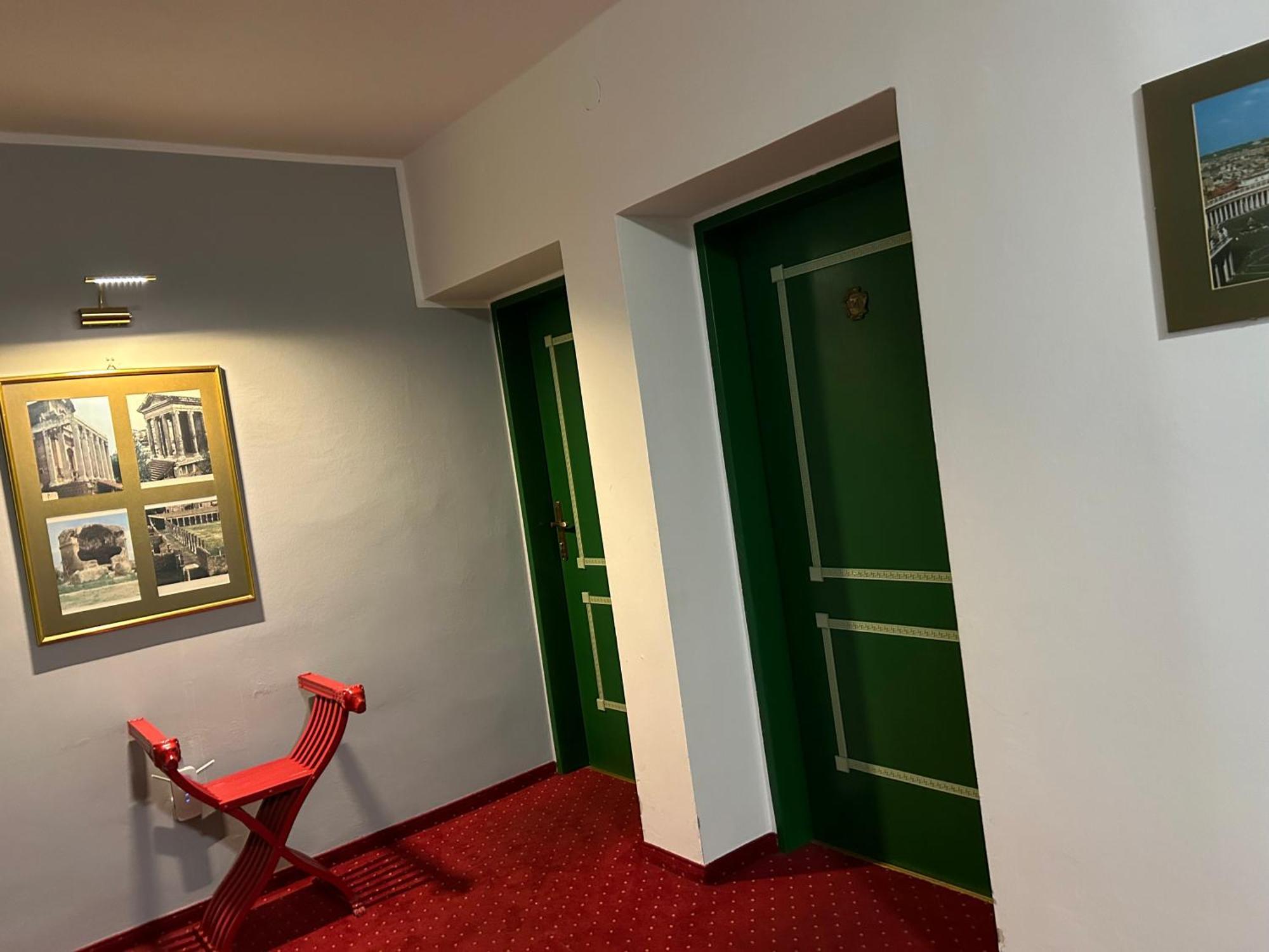 "Am Limes" Hotel Enns Εξωτερικό φωτογραφία